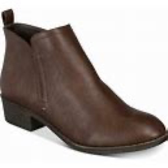 NEW! American Rag Cadee Ankle Booties Brown - Picture 1 of 12